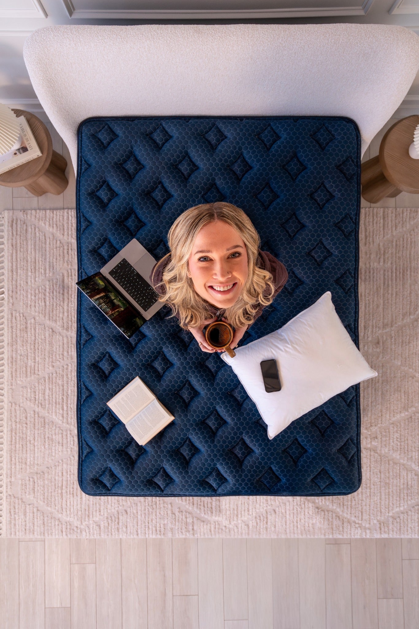 Signature Hybrid Mattress With Cloud Cooling Pillowtop