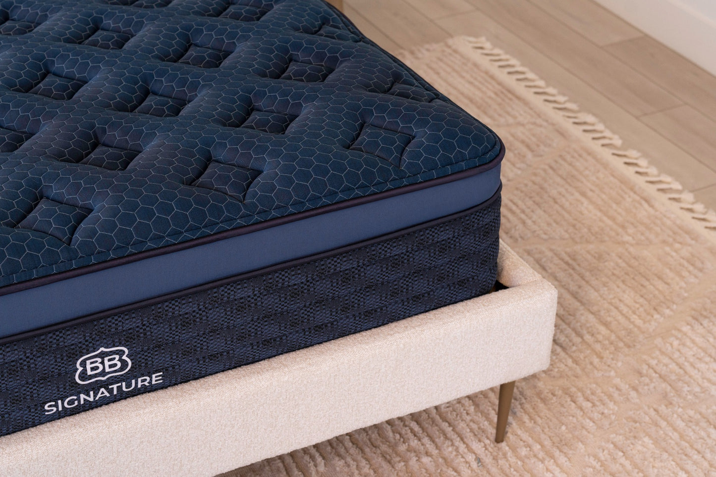 Signature Hybrid Mattress With Cloud Cooling Pillowtop